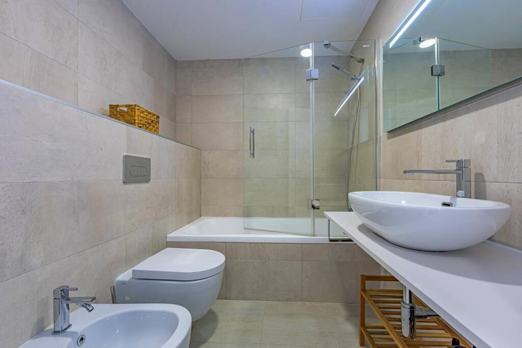 タリファVentura-Centrico, Piscina, Balcon Wifi Y Parkingアパートメント エクステリア 写真